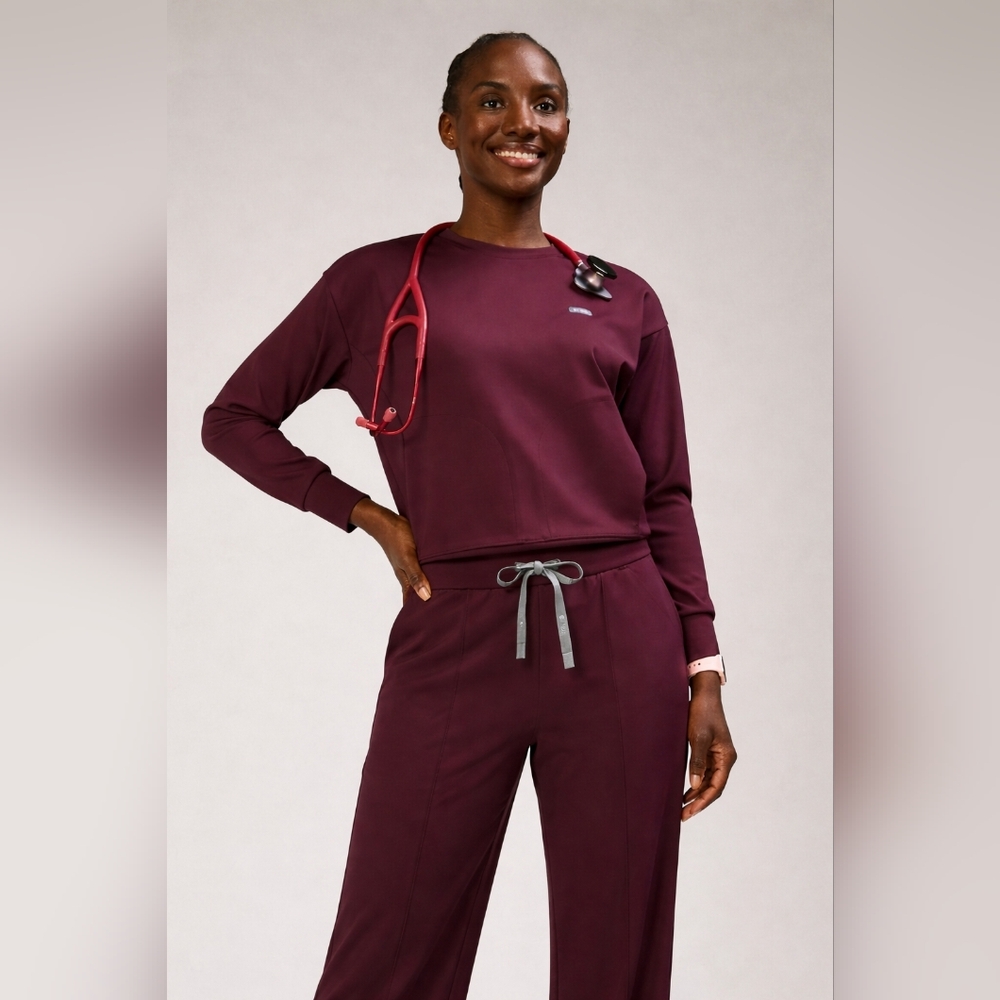 2 piece :High Waisted Salina FORMx Wide Leg pant+Cornelia top FORMx Crewneck